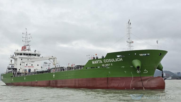 Fratelli Cosulich placed an order for two bunkering tankers methanol ...